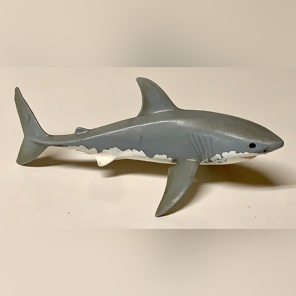 Vtg SCHLEICH Miniature Solid Hard Rubber Great White Shark Figurine Toy - Picture 2 of 16